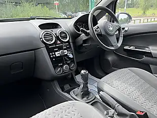 Used 2014 Vauxhall Corsa Se Blue - Interior and Exterior details 13