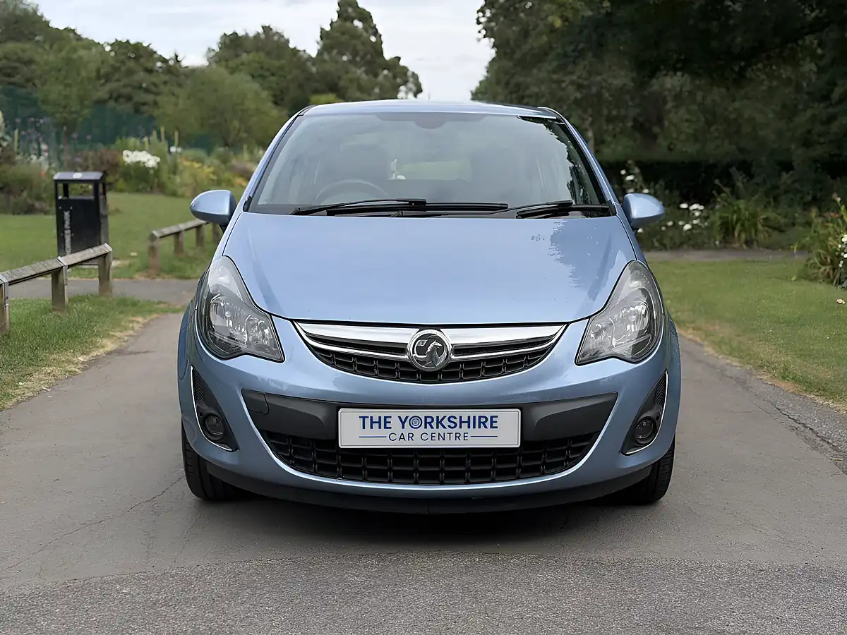 Used 2014 Vauxhall Corsa Se Blue - Interior and Exterior details 2