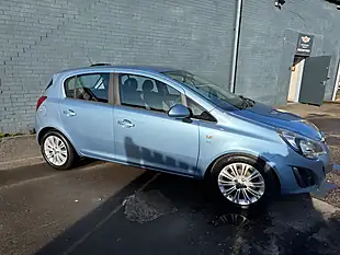 Used 2014 Vauxhall Corsa Se Blue - Interior and Exterior details 8