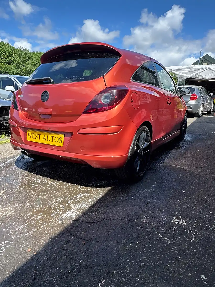 Used 2014 Vauxhall Corsa Se - Interior and Exterior details 4