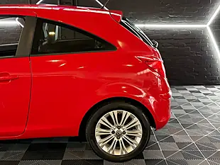 Used 2014 Vauxhall Corsa Se Red - Interior and Exterior details 6