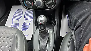 Used 2014 Vauxhall Corsa Se Red - Interior and Exterior details 13