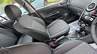 Used 2014 Vauxhall Corsa Se Red - Interior and Exterior details 16