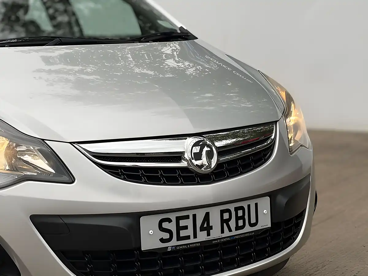 Used 2014 Vauxhall Corsa Se Star Silver - Interior and Exterior details 3