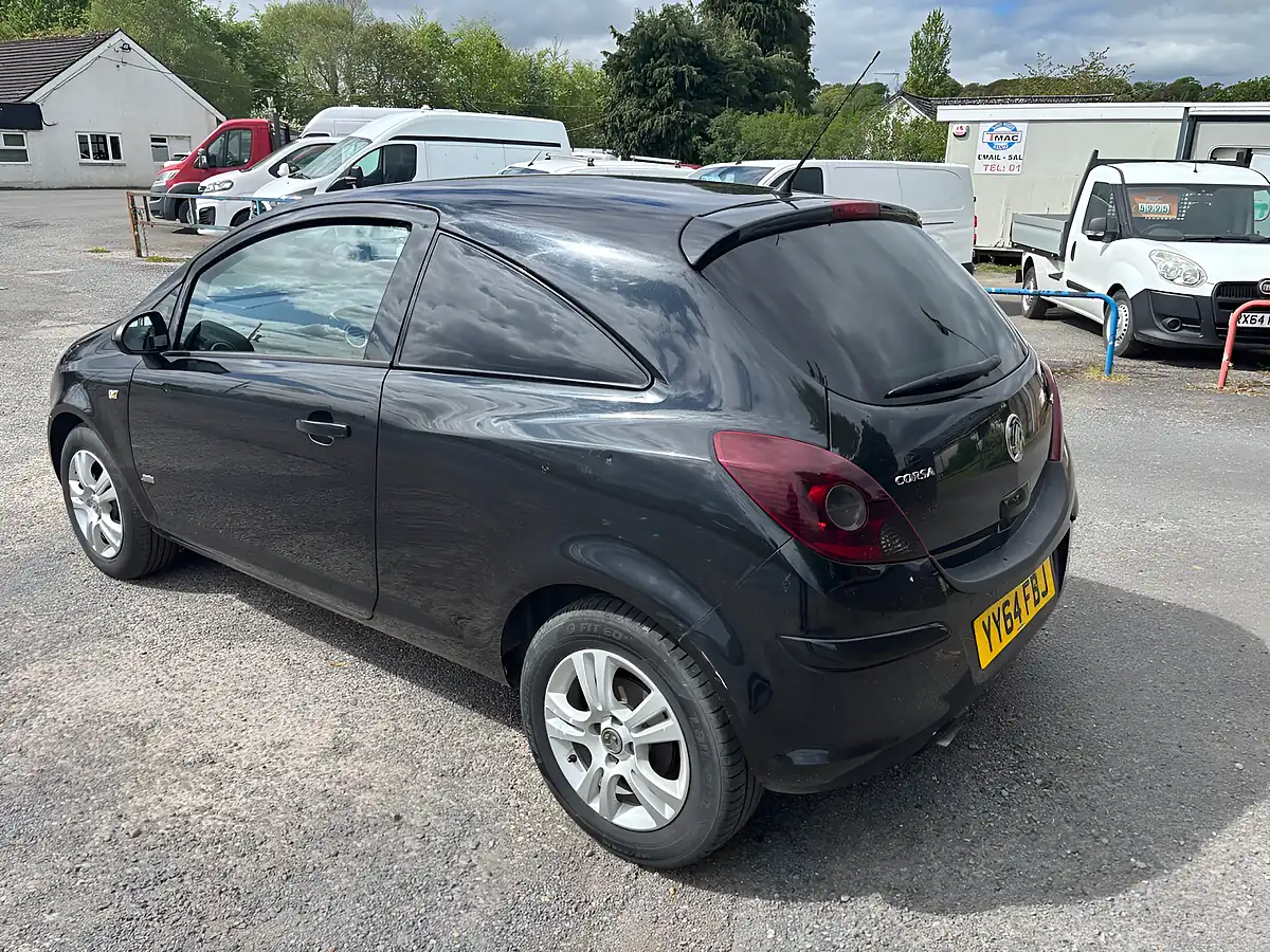 Used 2014 Vauxhall Corsa Sportive Black - Interior and Exterior details 5