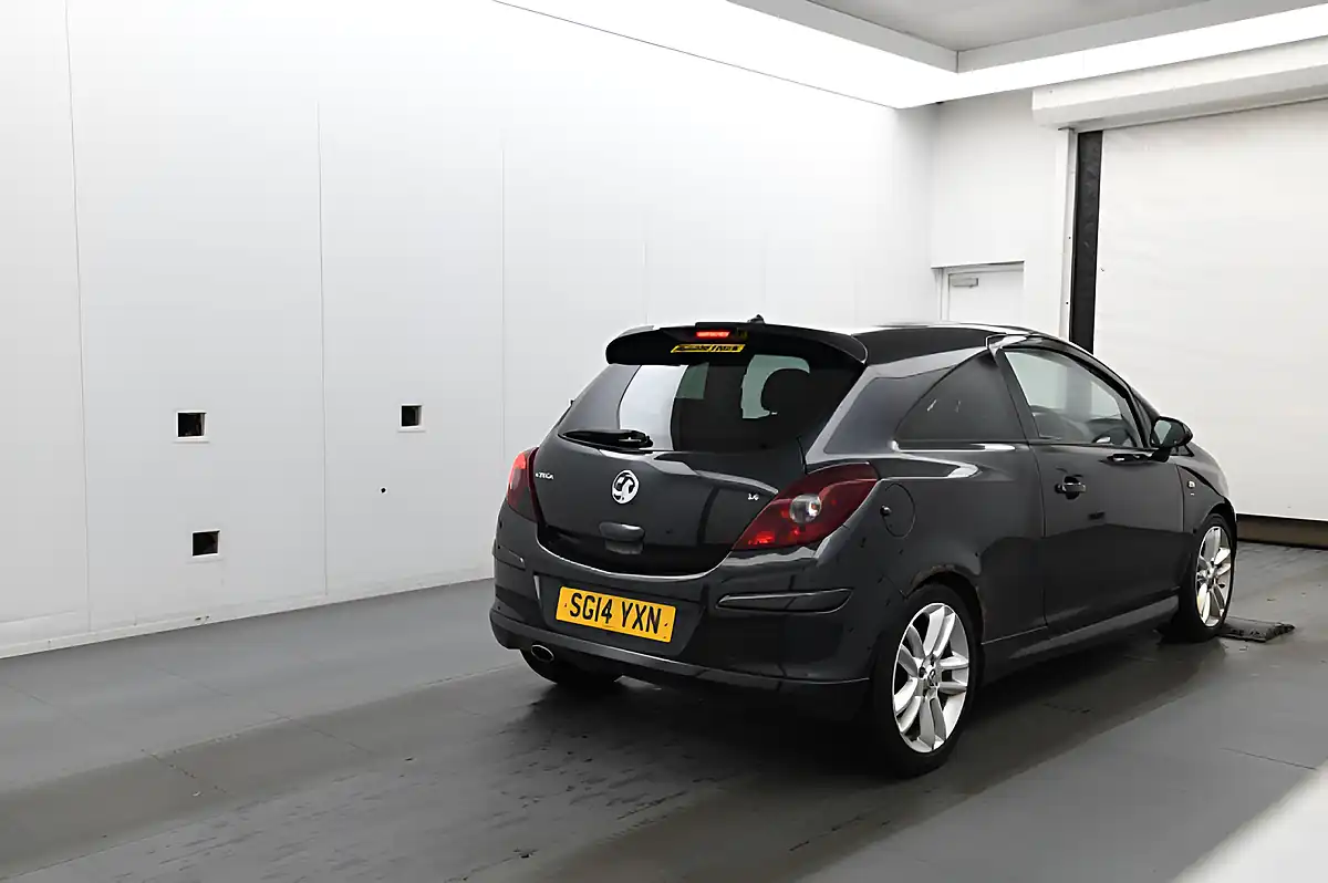 Used 2014 Vauxhall Corsa Sri Black - Interior and Exterior details 4