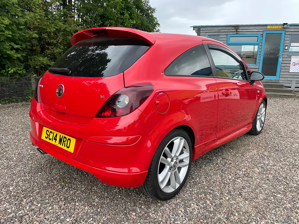 Used 2014 Vauxhall Corsa Sri Red - Interior and Exterior details 3