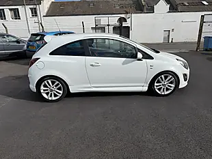 Used 2014 Vauxhall Corsa Sri White - Interior and Exterior details 3