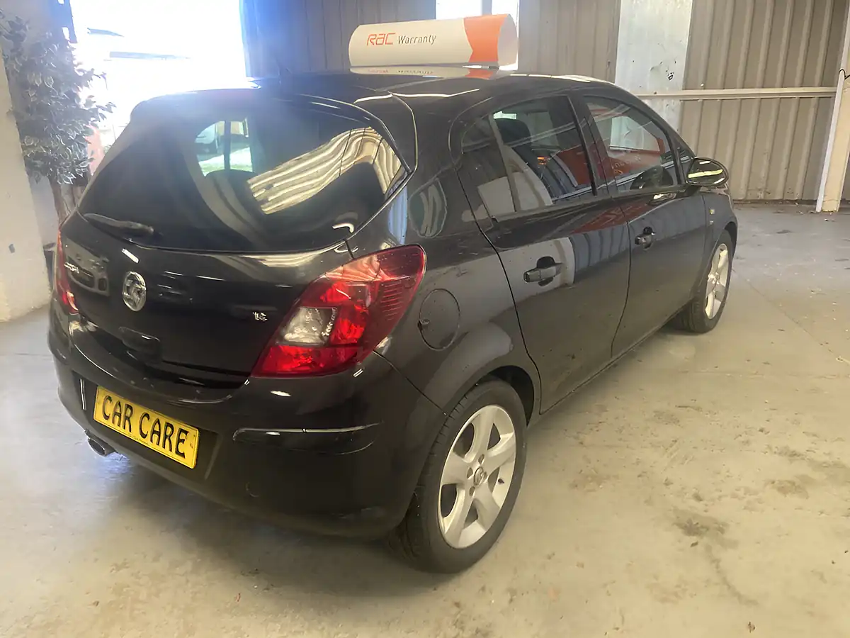 Used 2014 Vauxhall Corsa Sxi Ac Black - Interior and Exterior details 5