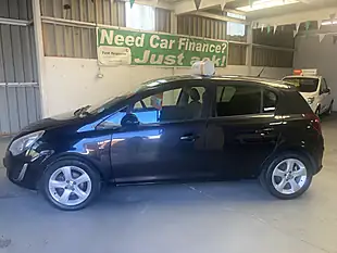 Used 2014 Vauxhall Corsa Sxi Ac Black - Interior and Exterior details 9