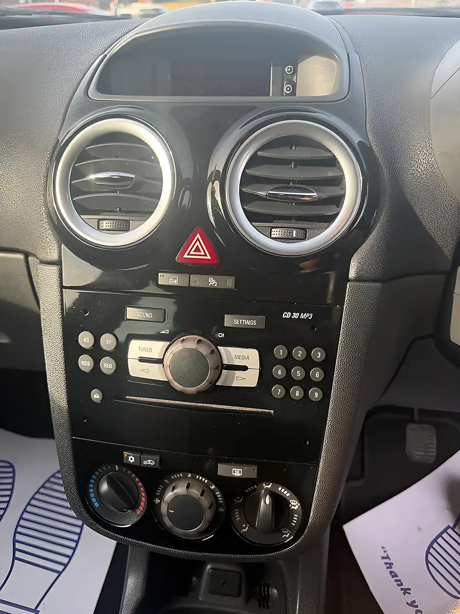 Used 2014 Vauxhall Corsa Sxi Black - Interior and Exterior details 13