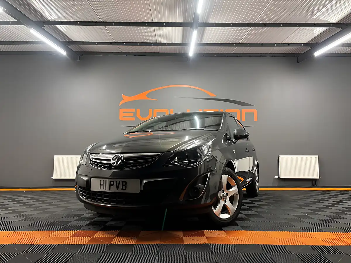 Used 2014 Vauxhall Corsa Sxi Grey - Interior and Exterior details 10