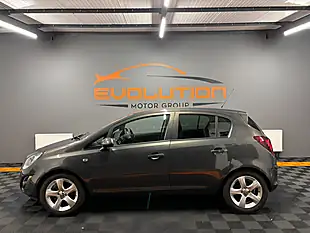Used 2014 Vauxhall Corsa Sxi Grey - Interior and Exterior details 8