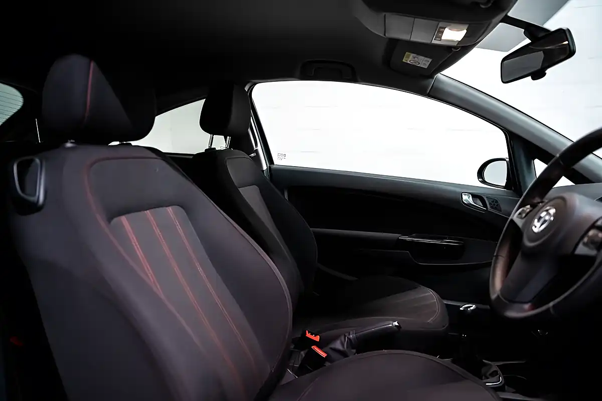 Used 2014 Vauxhall Corsa Sxi Grey - Interior and Exterior details 5