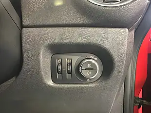 Used 2014 Vauxhall Corsa Sxi Red - Interior and Exterior details 13