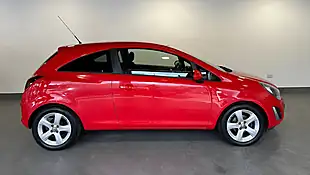 Used 2014 Vauxhall Corsa Sxi Red - Interior and Exterior details 2