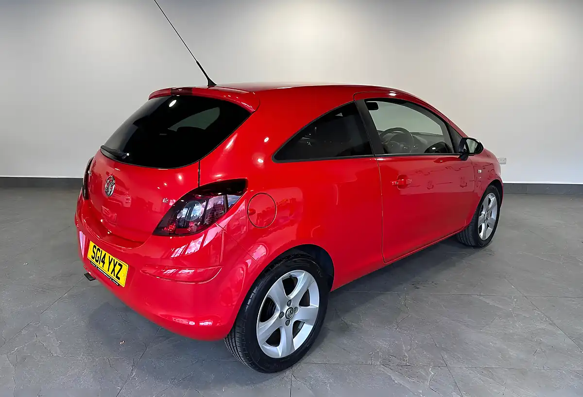 Used 2014 Vauxhall Corsa Sxi Red - Interior and Exterior details 3