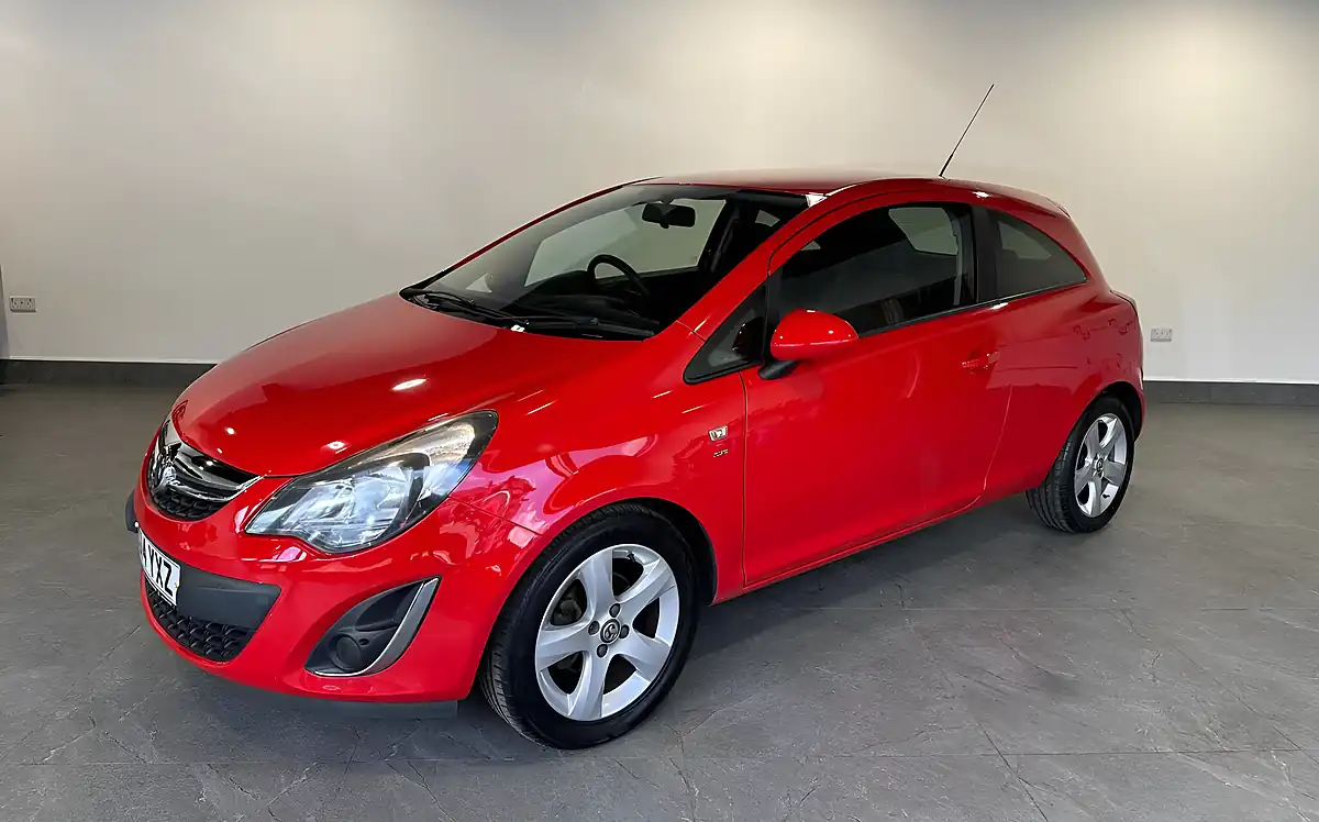 Used 2014 Vauxhall Corsa Sxi Red - Interior and Exterior details 7