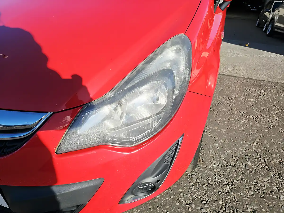 Used 2014 Vauxhall Corsa Sxi Red - Interior and Exterior details 16