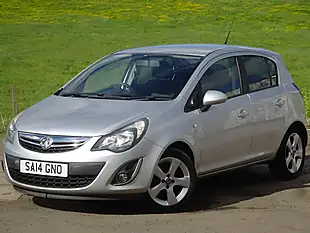 Used 2014 Vauxhall Corsa Sxi Silver - Interior and Exterior details 8