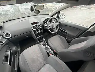 Used 2014 Vauxhall Corsa Sxi Silver - Interior and Exterior details 16
