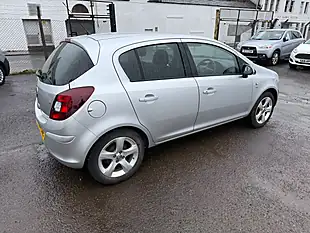Used 2014 Vauxhall Corsa Sxi Silver - Interior and Exterior details 5