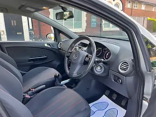 Used 2014 Vauxhall Corsa Sxi Silver - Interior and Exterior details 12