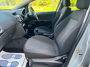 Used 2014 Vauxhall Corsa Sxi Silver - Interior and Exterior details 6