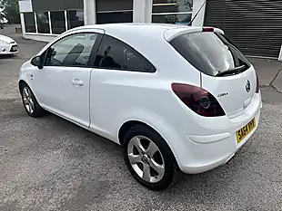 Used 2014 Vauxhall Corsa Sxi White - Interior and Exterior details 5
