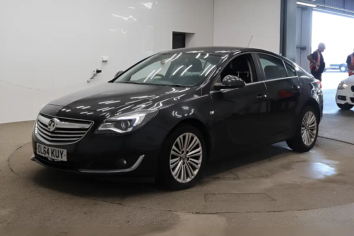 Used 2014 Vauxhall Insignia Design Black - Interior and Exterior details 2