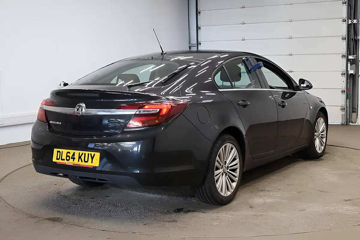 Used 2014 Vauxhall Insignia Design Black - Interior and Exterior details 6