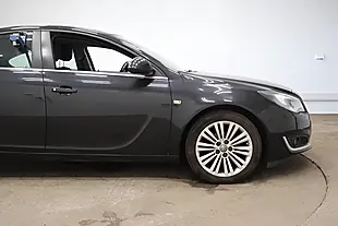 Used 2014 Vauxhall Insignia Design Black - Interior and Exterior details 7