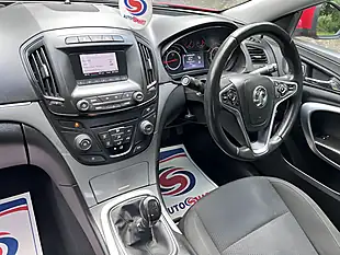 Used 2014 Vauxhall Insignia Design Red - Interior and Exterior details 19