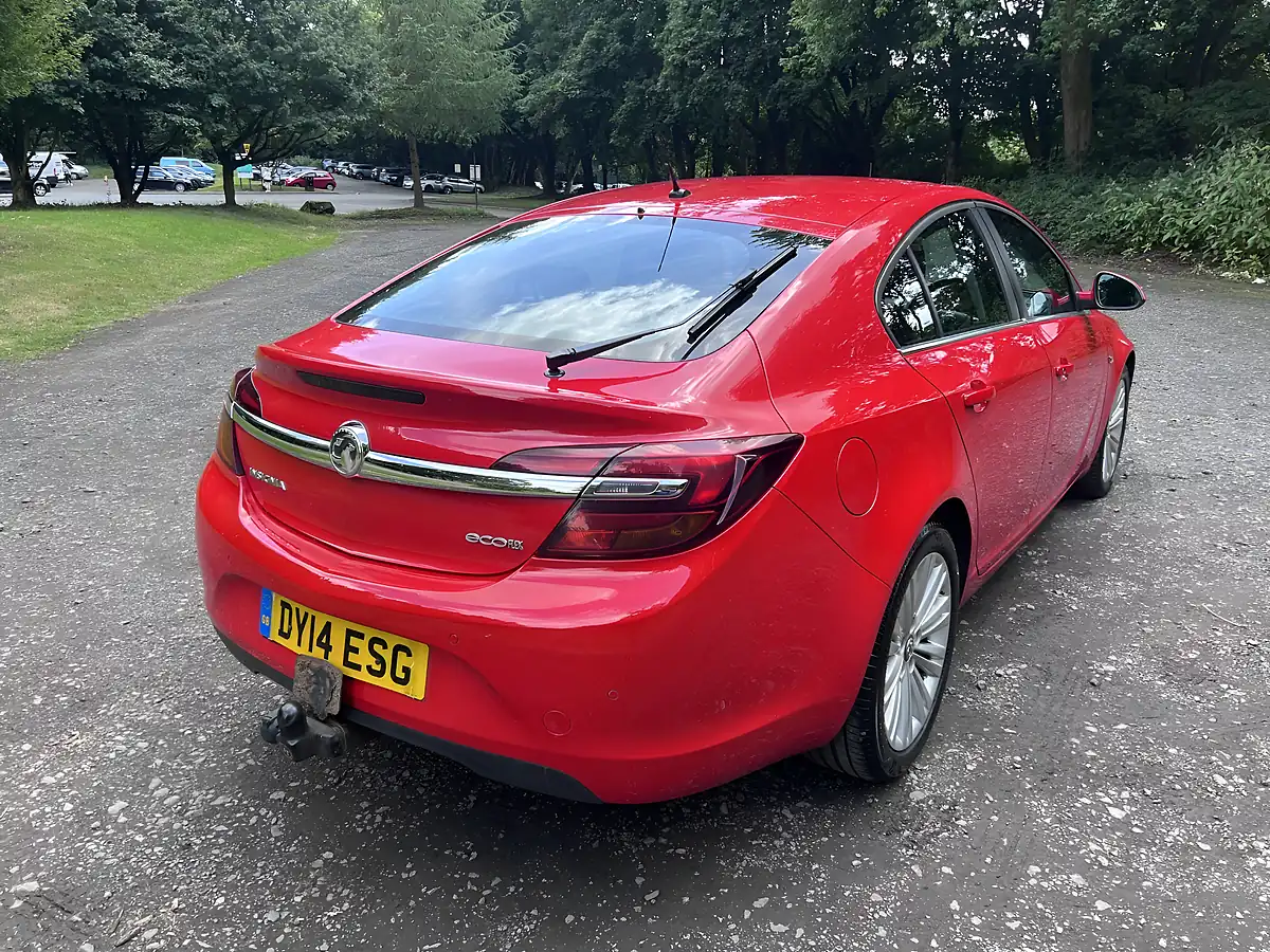 Used 2014 Vauxhall Insignia Design Red - Interior and Exterior details 6