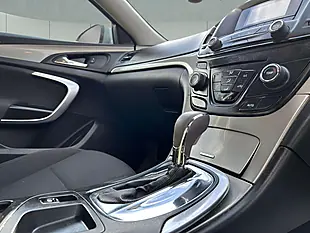 Used 2014 Vauxhall Insignia Design Silver - Interior and Exterior details 13