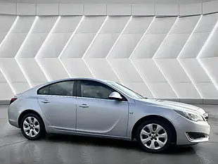 Used 2014 Vauxhall Insignia Design Silver - Interior and Exterior details 4