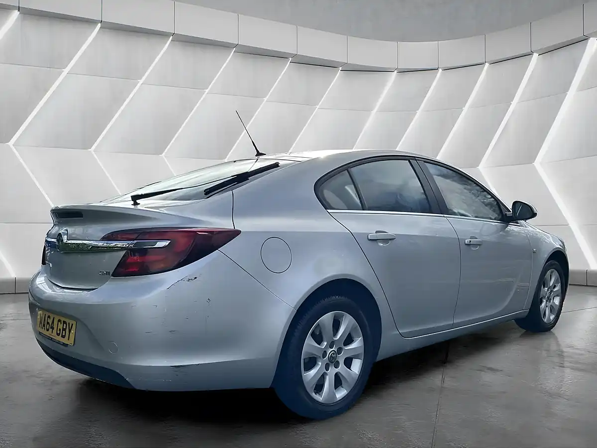 Used 2014 Vauxhall Insignia Design Silver - Interior and Exterior details 7
