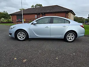 Used 2014 Vauxhall Insignia Design Silver - Interior and Exterior details 6