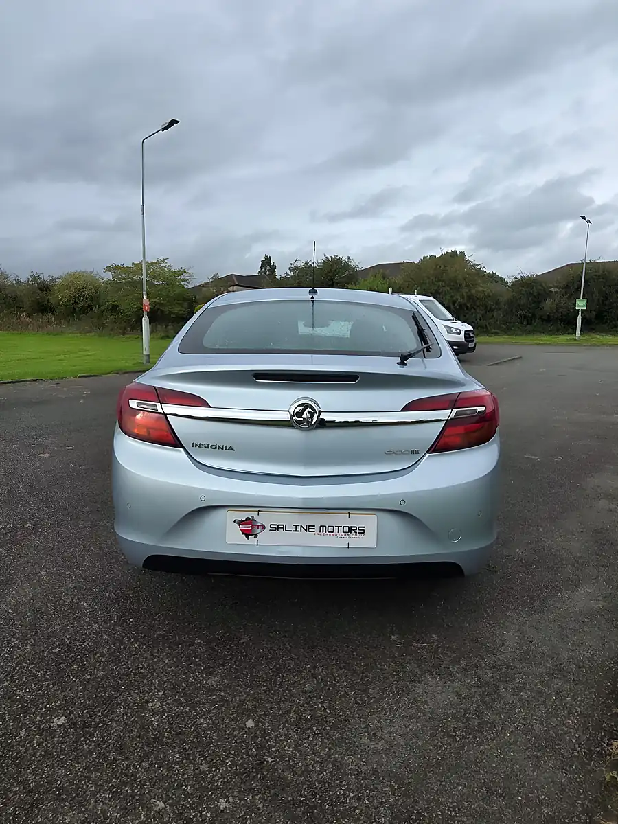 Used 2014 Vauxhall Insignia Design Silver - Interior and Exterior details 7