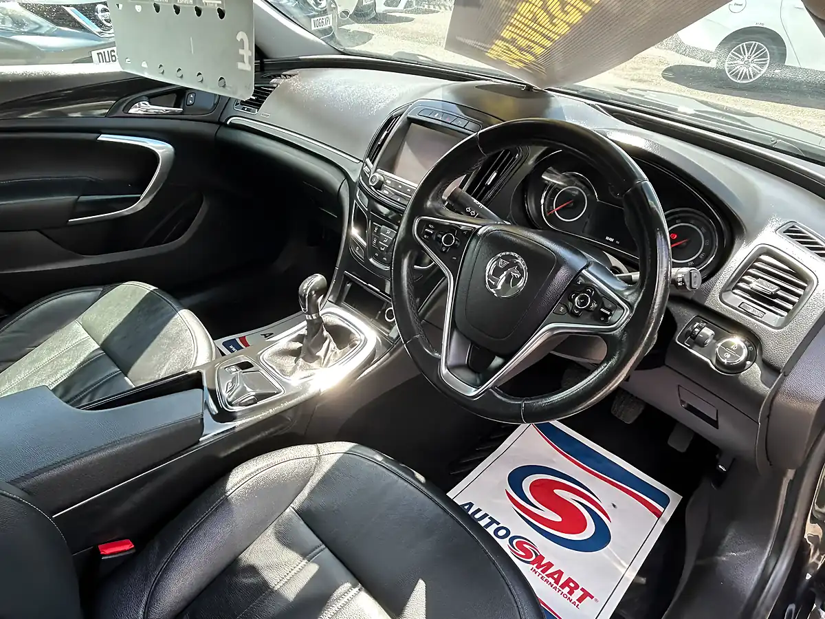 Used 2014 Vauxhall Insignia Elite Nav Black - Interior and Exterior details 10