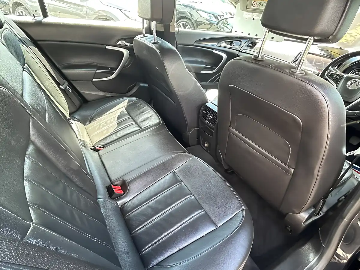 Used 2014 Vauxhall Insignia Elite Nav Black - Interior and Exterior details 13