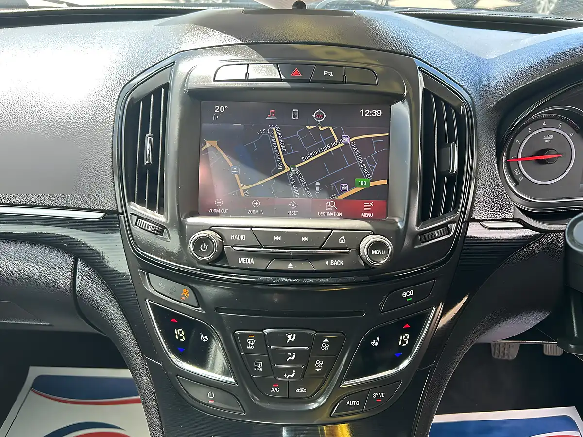 Used 2014 Vauxhall Insignia Elite Nav Black - Interior and Exterior details 16