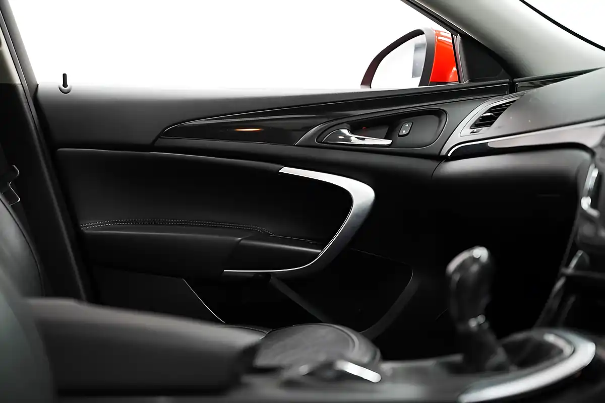 Used 2014 Vauxhall Insignia Elite Nav Red - Interior and Exterior details 17