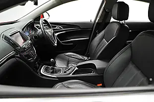 Used 2014 Vauxhall Insignia Elite Nav Red - Interior and Exterior details 19