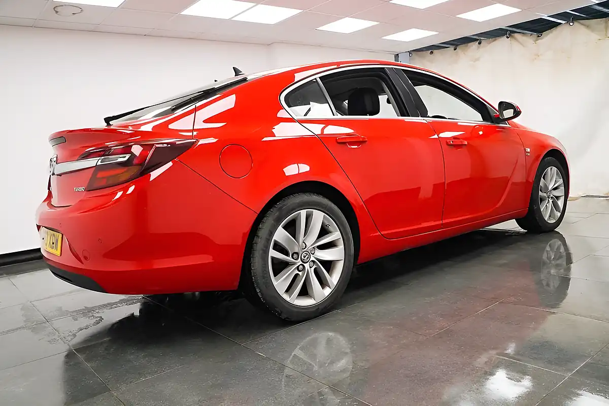 Used 2014 Vauxhall Insignia Elite Nav Red - Interior and Exterior details 4