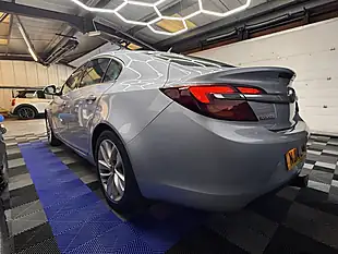Used 2014 Vauxhall Insignia Elite Nav Silver - Interior and Exterior details 9