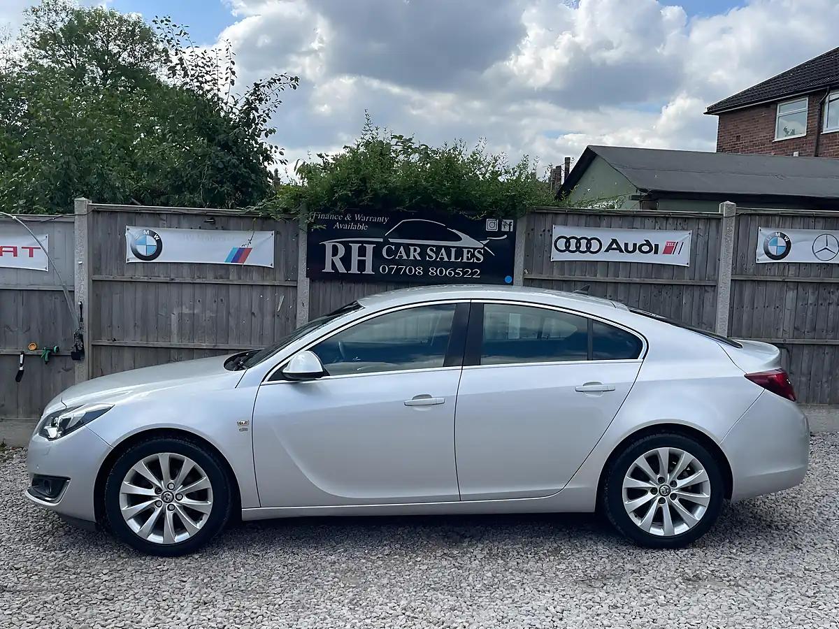Used 2014 Vauxhall Insignia Elite Nav Silver - Interior and Exterior details 10