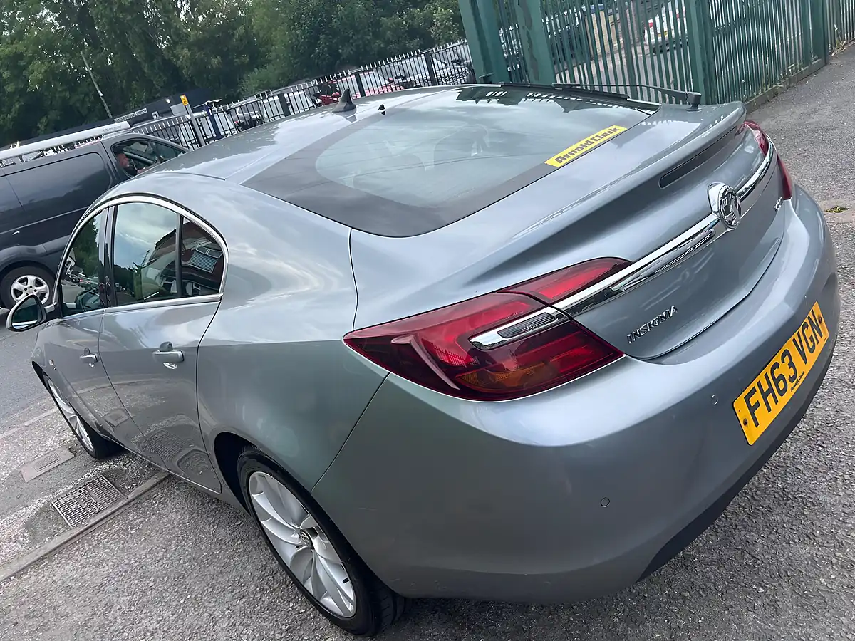 Used 2014 Vauxhall Insignia Elite Nav Silver - Interior and Exterior details 18