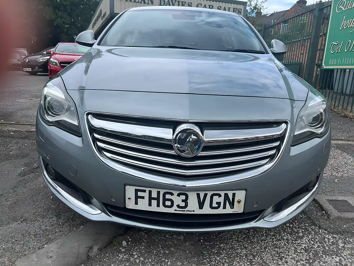Used 2014 Vauxhall Insignia Elite Nav Silver - Interior and Exterior details 2