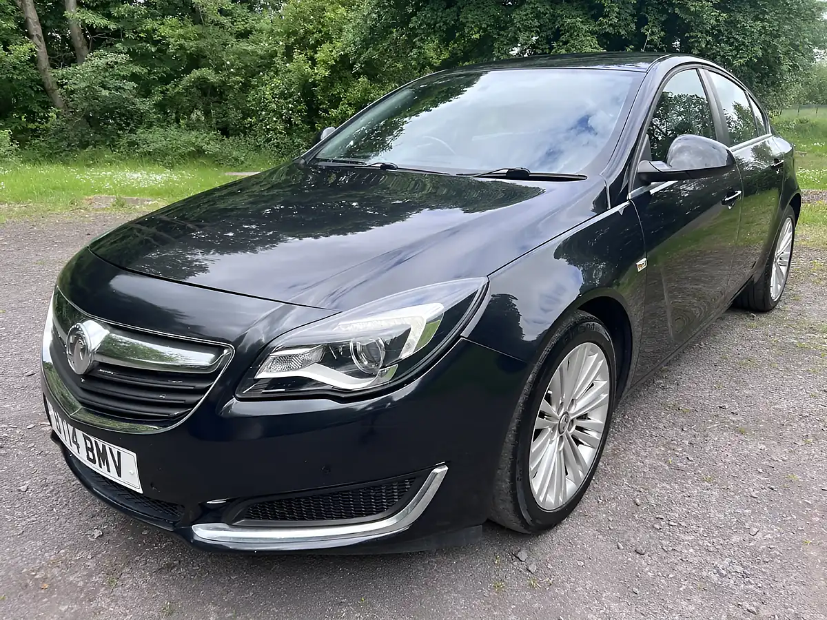Used 2014 Vauxhall Insignia Energy Black - Front View
